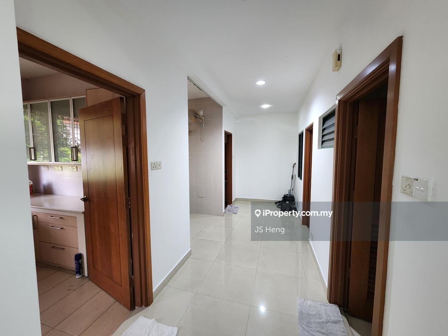 Semi-Detached House for Sale in Glenmarie Courts @ Temasya Glenmarie, Shah Alam by JS Heng - iProperty.com.my