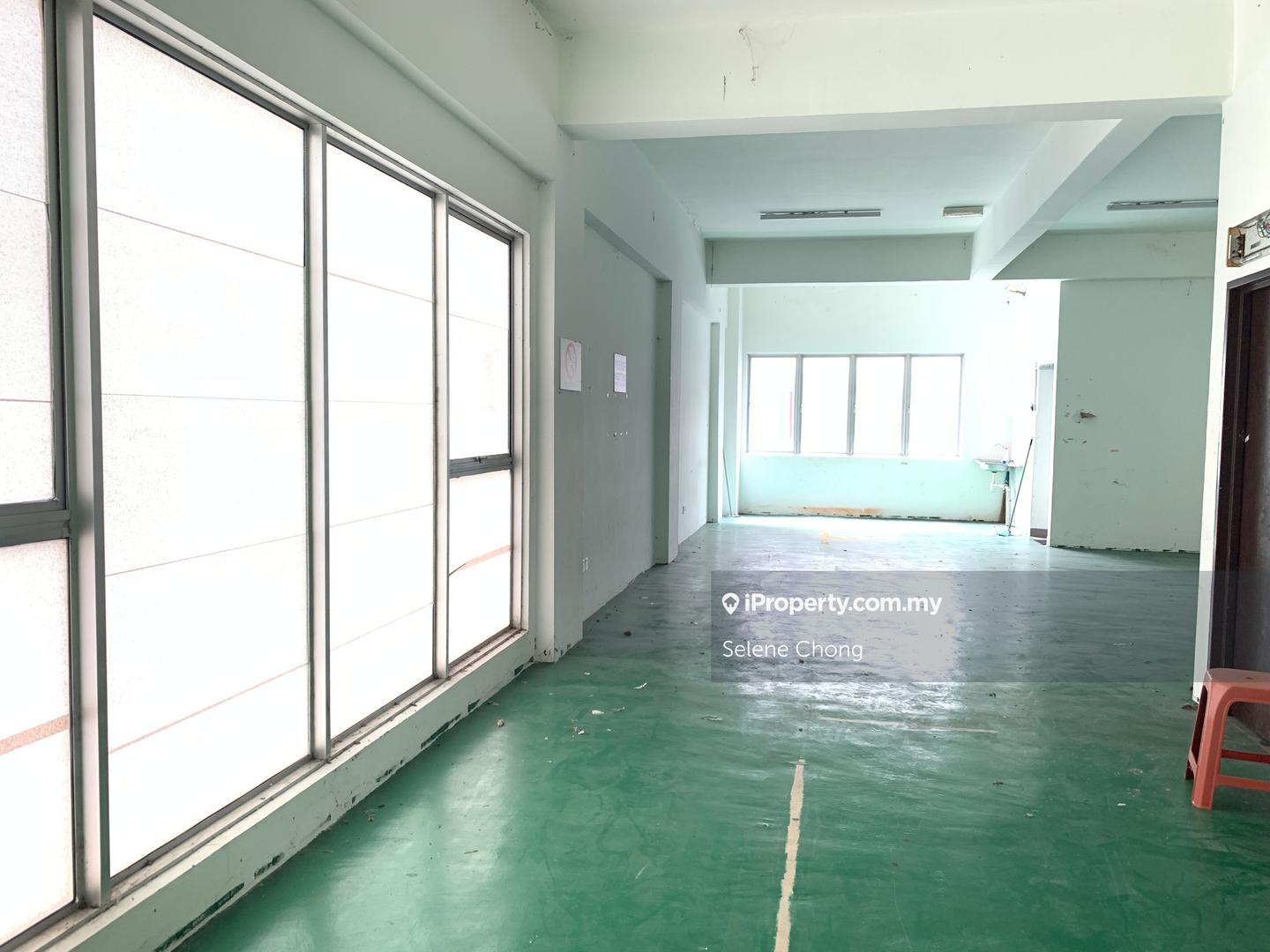 Kedai untuk Dijual di Bandar Rinching Seksyen 5, Semenyih oleh Selene Chong - iProperty.com.my