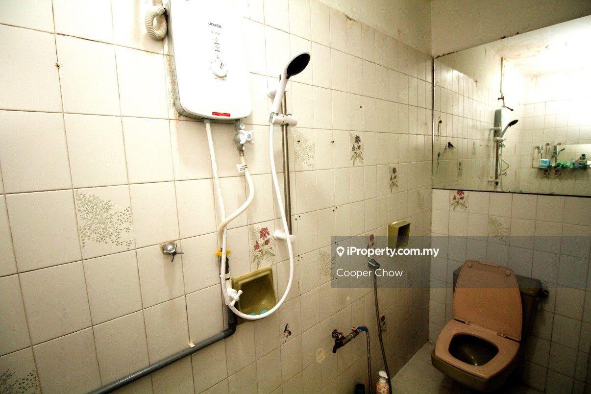 Bungalow House for Sale in Kampung Tunku, Petaling Jaya by Cooper Chow - iProperty.com.my