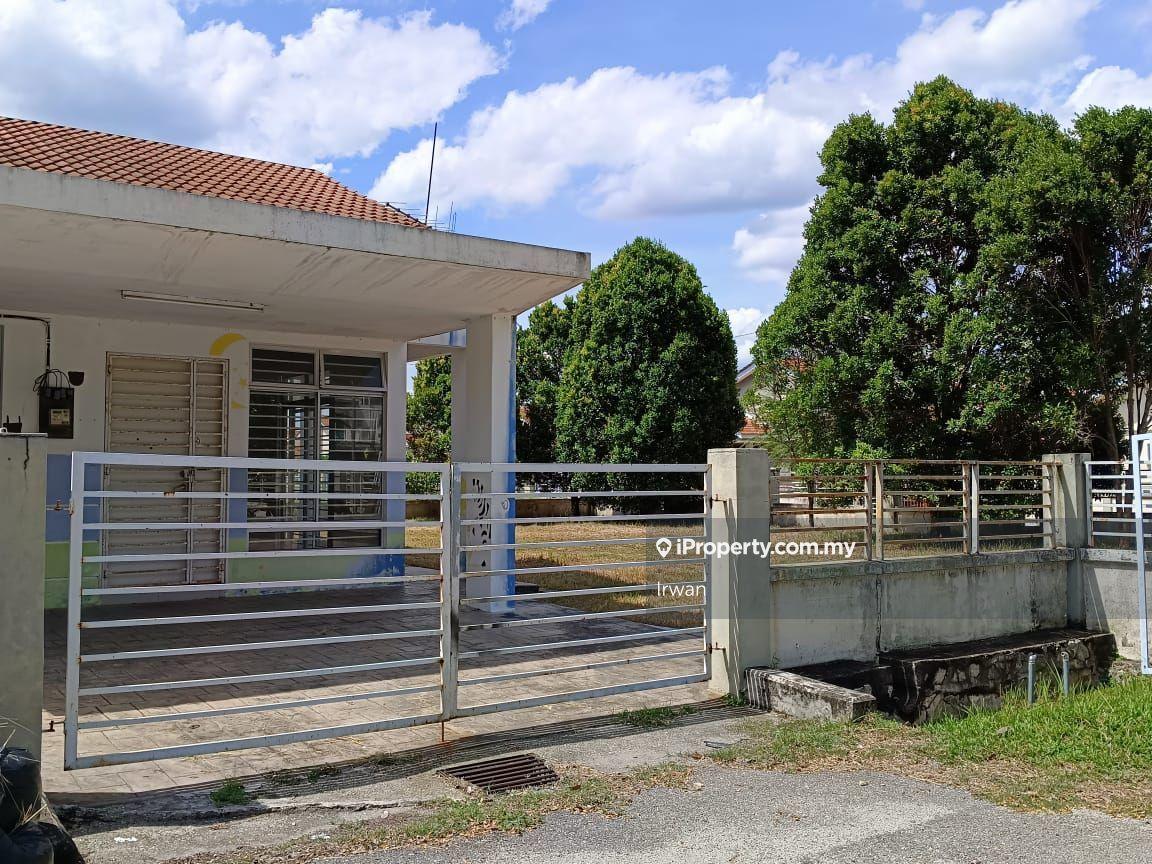 Semi-Detached House for Rent in Bandar Saujana Putra, SP 9, Jenjarom by Irwan Affandi - iProperty.com.my