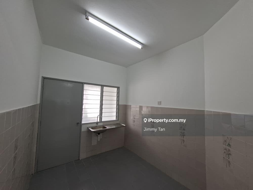 Pangsapuri untuk Dijual di Lily & Rose oleh Jimmy Tan - iProperty.com.my