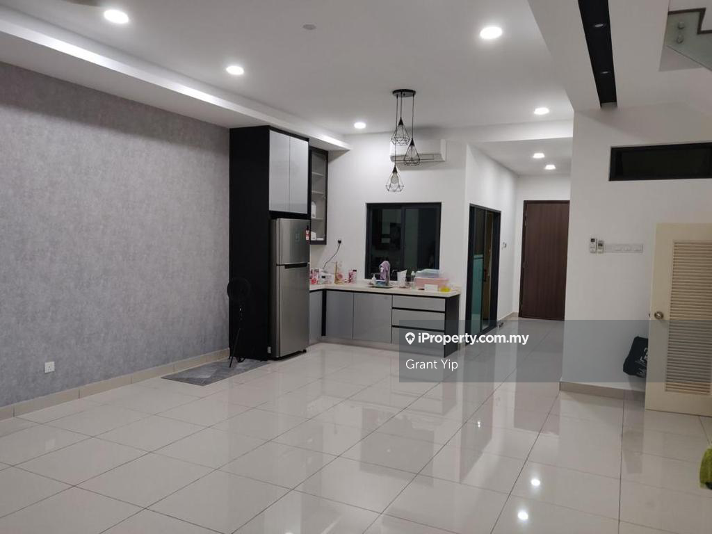 Rumah Berangkai 2 Tingkat untuk Dijual di One Park Semenyih, Semenyih oleh Grant Yip - iProperty.com.my
