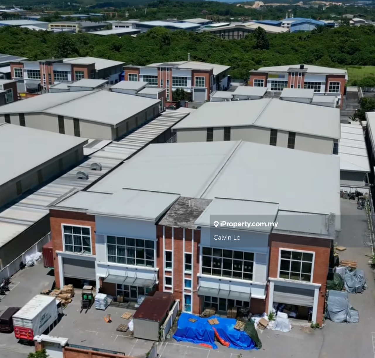 Semi-D Kilang untuk Dijual di Rawang Corporate Industrial Park, Rawang oleh Calvin Lo - iProperty.com.my