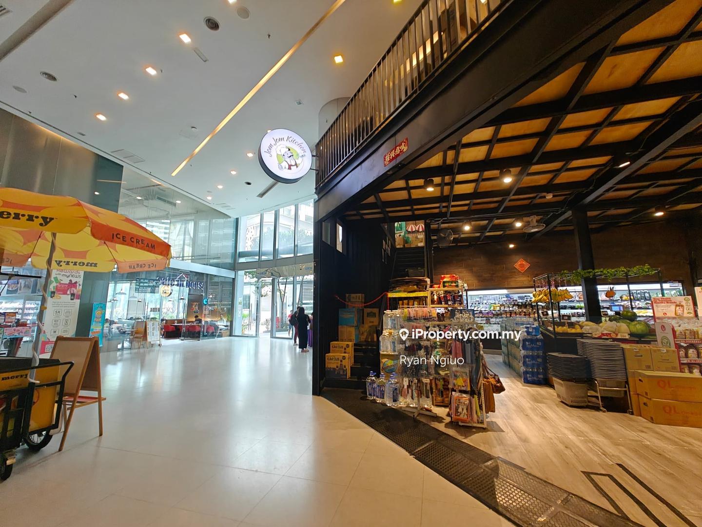 Service Residence for Sale in Mercu Summer Suites by Ryan Ngiuo - iProperty.com.my