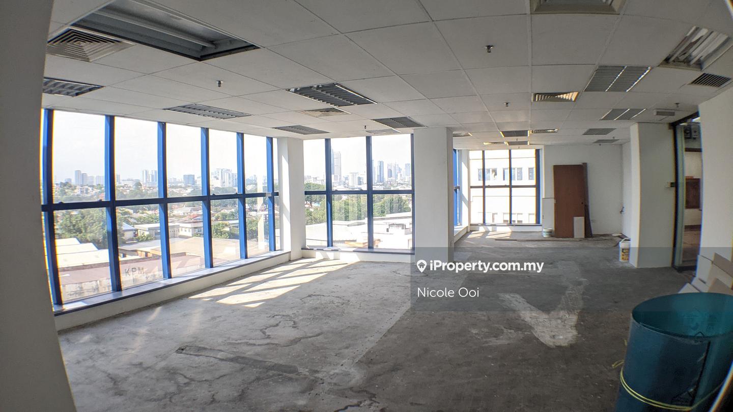Gudang untuk Disewa di Seksyen 51a, Petaling Jaya oleh Nicole Ooi - iProperty.com.my
