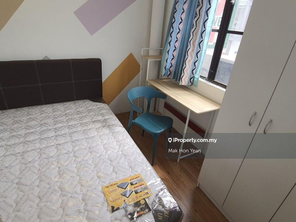 Condominium for Rent in La Vista Condominiums by Mak Hon Yean - iProperty.com.my