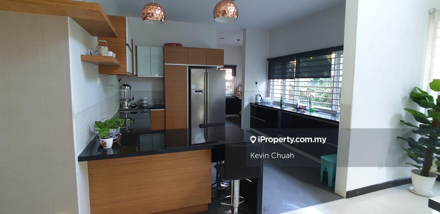 Semi-Detached House for Sale in Taman Overseas Union (Taman Oug), Jalan Klang Lama (Old Klang Road) by Kevin Chuah - iProperty.com.my
