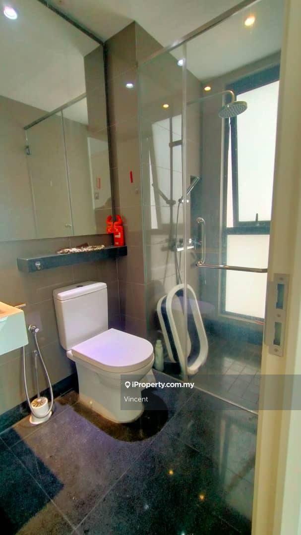 Residensi Servis untuk Dijual di Residency V oleh Vincent - iProperty.com.my