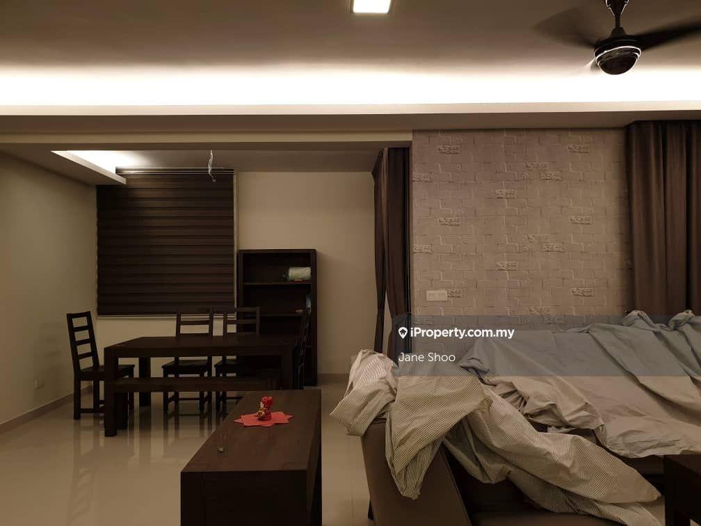 Condominium for Sale in The Z Residence by Jane Shoo - iProperty.com.my