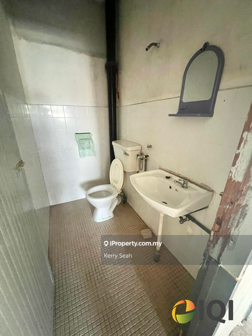 Rumah Berangkai 2 Tingkat untuk Dijual di Taman Permata, Bukit Mertajam oleh Kerry Seah - iProperty.com.my