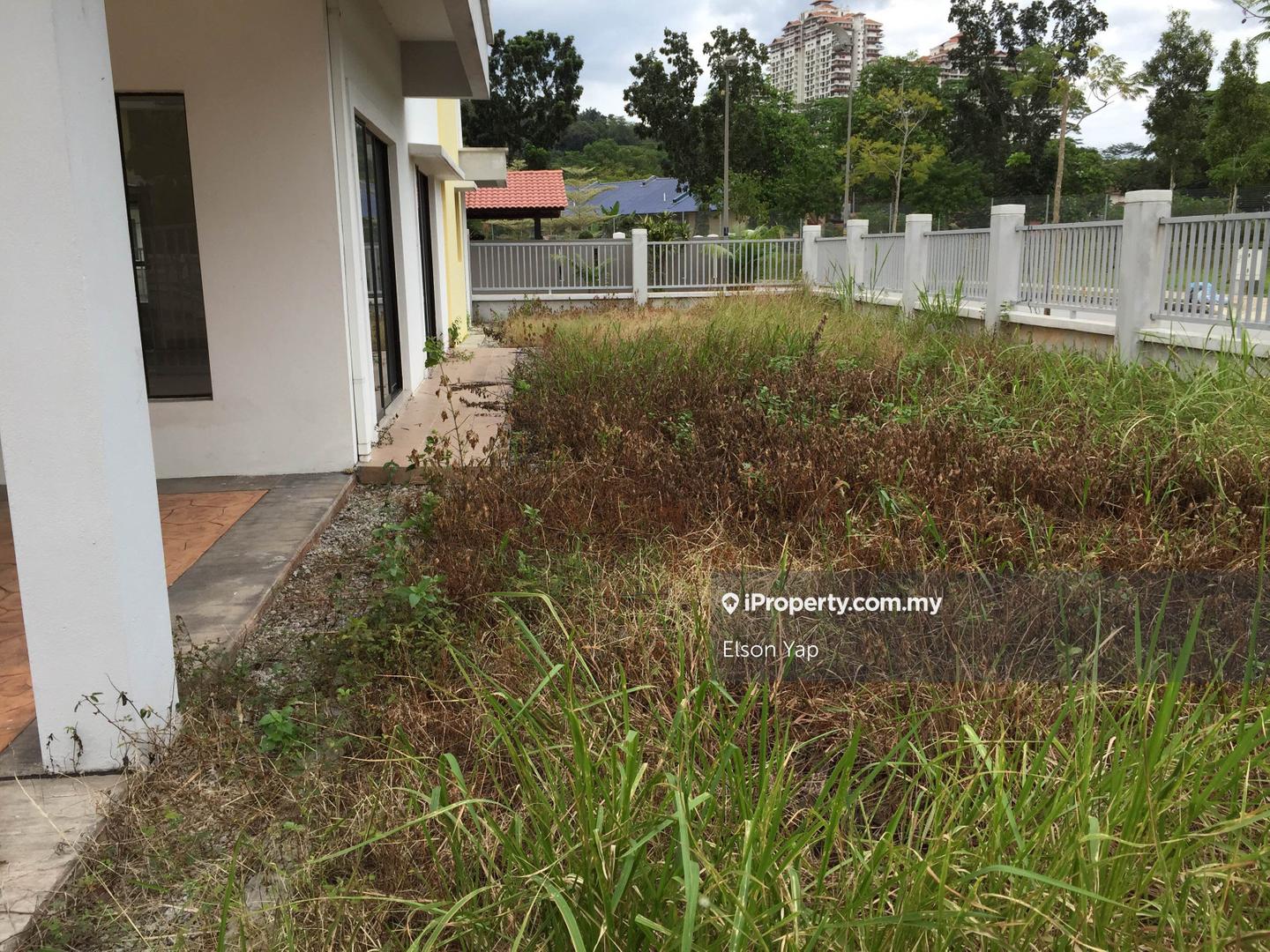 Rumah Berangkai 2 Tingkat untuk Dijual di Sutera Damansara, Damansara Damai oleh Elson Yap - iProperty.com.my