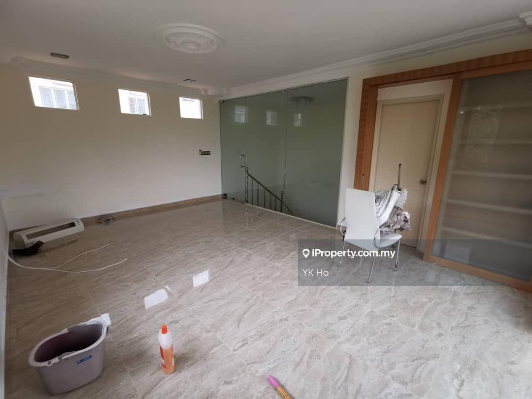 2.5-storey Terraced House for Sale in Sering Ukay, Ampang by YK Ho - iProperty.com.my