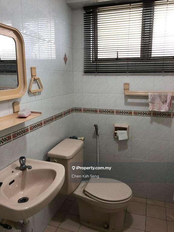 Condominium for Sale in Pantai Panorama Condominiums by Chen Kah Seng - iProperty.com.my