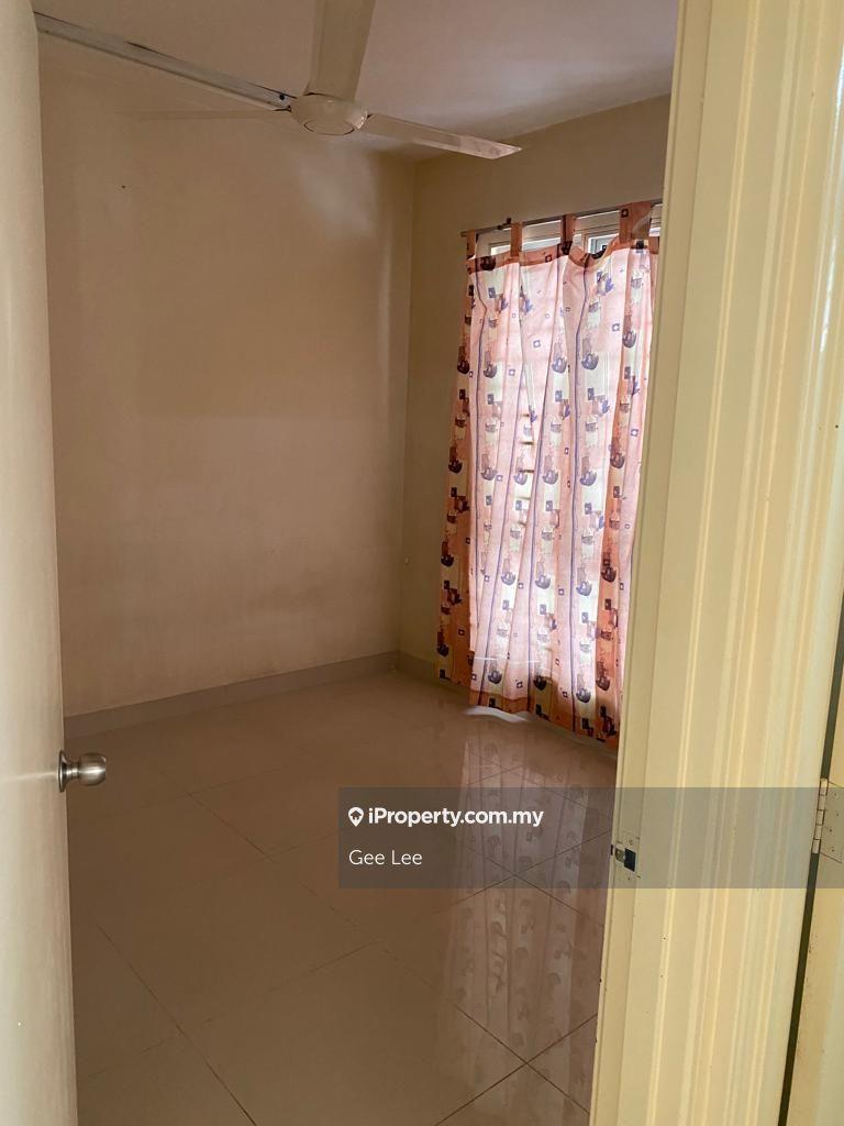 Kondominium untuk Dijual di Platinum Hill PV 2 oleh Gee Lee - iProperty.com.my