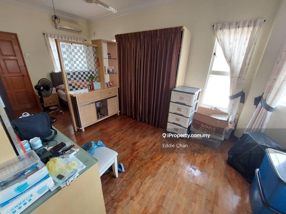 Bungalow House for Sale in Kemensah Heights, Ulu Kelang by Eddie Chan - iProperty.com.my