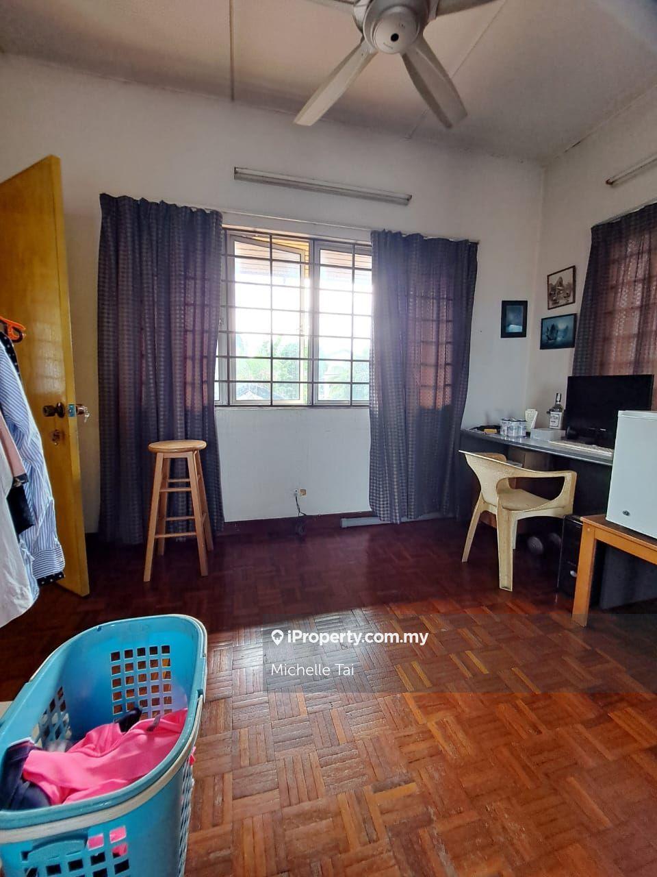Semi-Detached House for Sale in Kampung Tunku, Petaling Jaya by Michelle Tai - iProperty.com.my