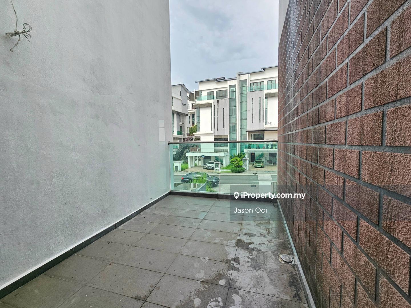 Semi-Detached House for Sale in Putra Heights, Subang Jaya by Jason Ooi - iProperty.com.my