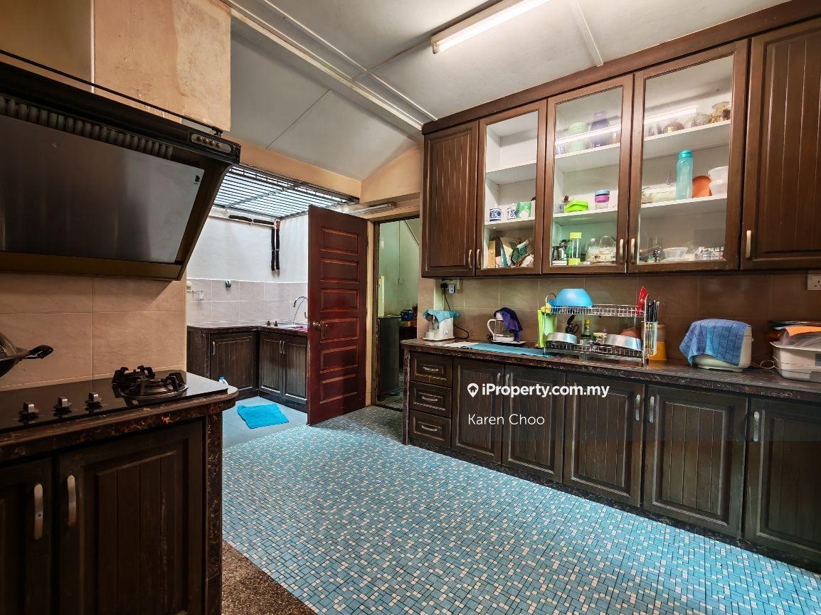 Semi-Detached House for Sale in Pulau Tikus, George Town by Karen Choo - iProperty.com.my