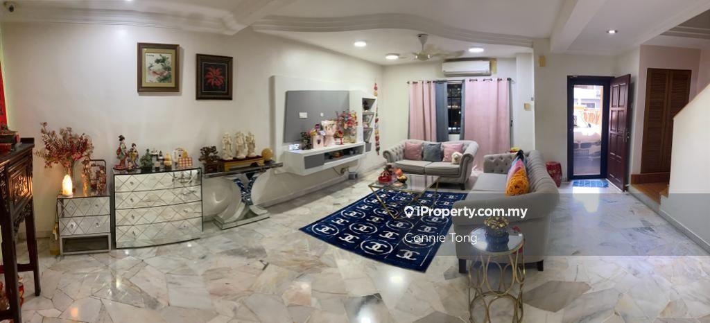 Rumah Berangkai 2 Tingkat untuk Dijual di 2 Story house Taman Desaria Pjs 5 Old klang Road, Petaling Jaya oleh Connie Tong - iProperty.com.my
