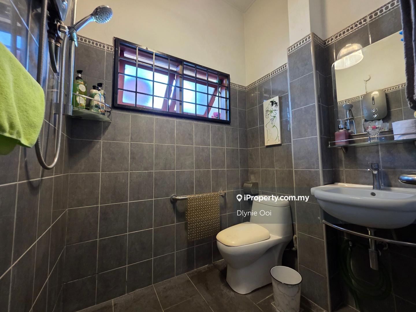 Rumah Berangkai 2 Tingkat untuk Dijual di Taman Suria Jaya, Cheras oleh Dlynie Ooi - iProperty.com.my