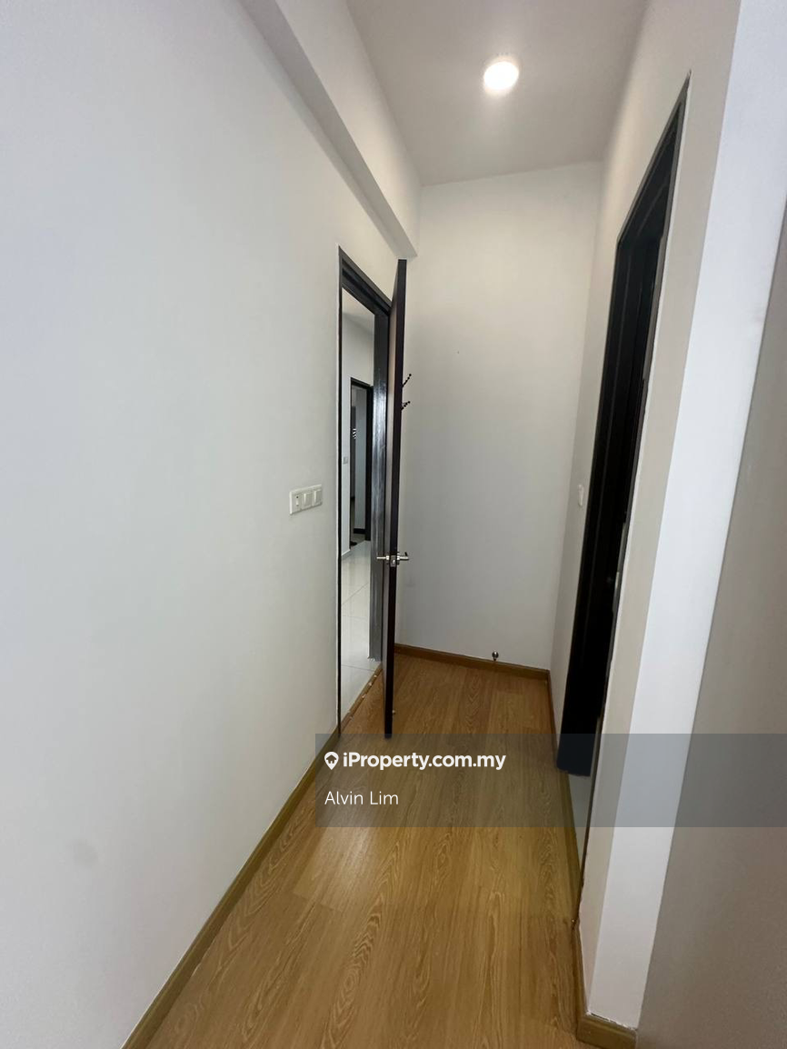 Condominium for Rent in Bay Laurel @ Country Garden Danga Bay by Alvin Lim - iProperty.com.my