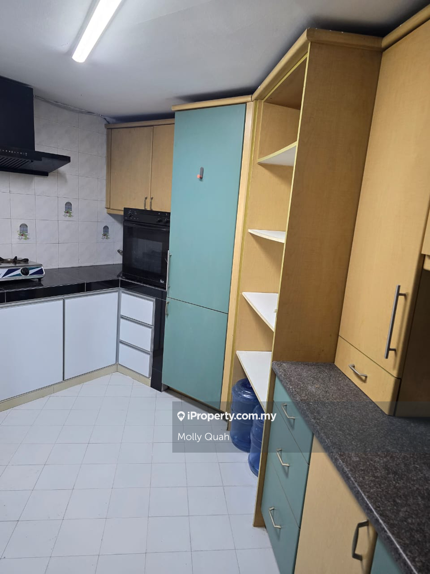 Kondominium untuk Disewa di Pantai Panorama Condominiums oleh Molly Quah - iProperty.com.my