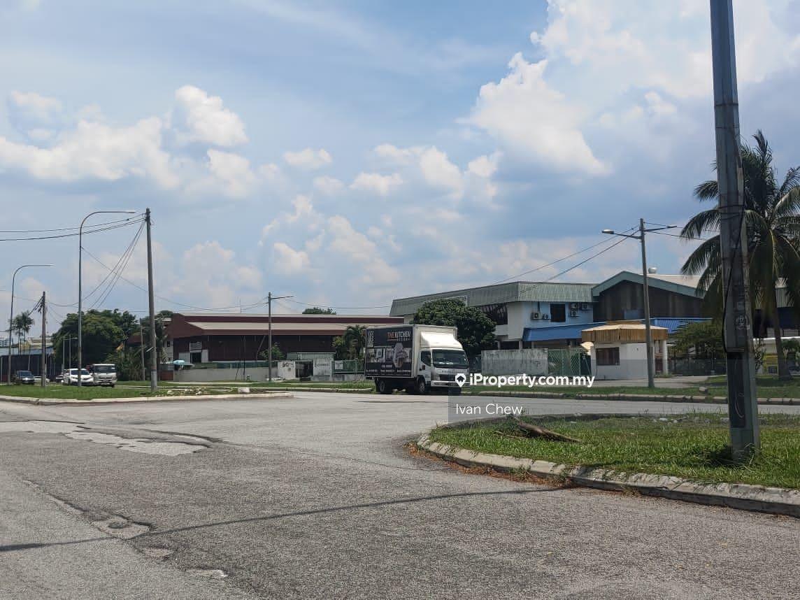 Semi-D Kilang untuk Dijual di Cheras jaya, Balakong oleh Ivan Chew - iProperty.com.my