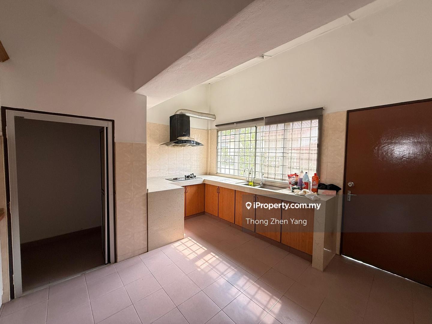 Bungalow House for Sale in Seksyen 6, Petaling Jaya by Thong Zhen Yang - iProperty.com.my