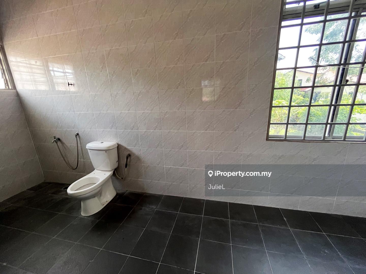 Banglo untuk Dijual di Seksyen 5, Petaling Jaya oleh Julie L - iProperty.com.my