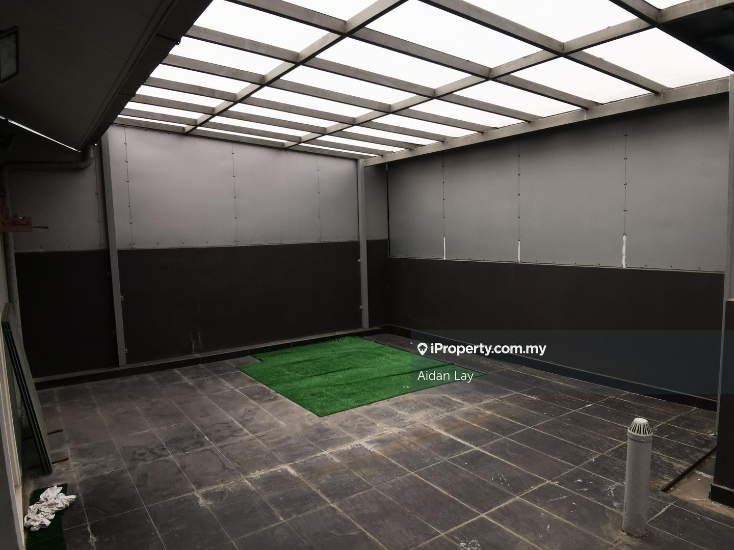 Townhouse for Sale in Kampung Sungai Kayu Ara, Petaling Jaya by Aidan Lay - iProperty.com.my