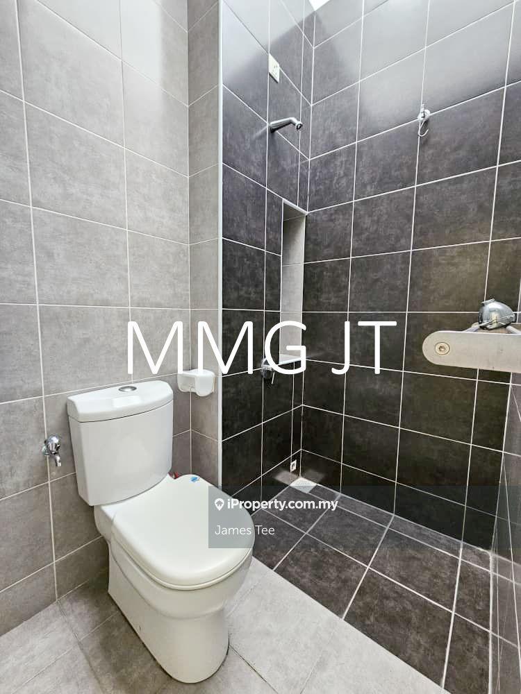 Rumah Berangkai 2 Tingkat untuk Dijual di Setia Alam Setia indah 12 Fully Furnished, Setia Alam oleh James Tee - iProperty.com.my