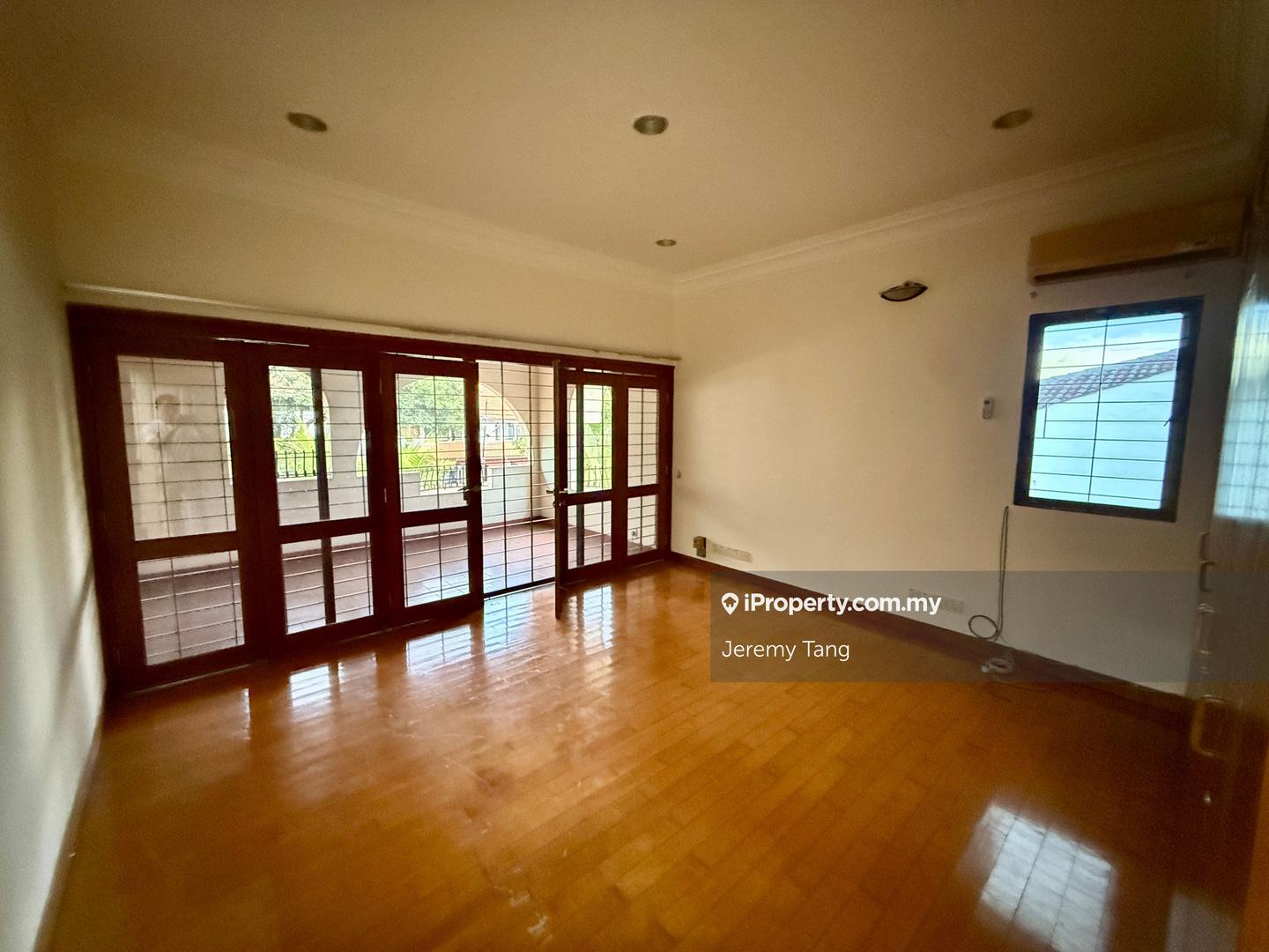 Banglo untuk Dijual di 2-storey Bungalow on Squarish Flat Land, Bangsar oleh Jeremy Tang - iProperty.com.my