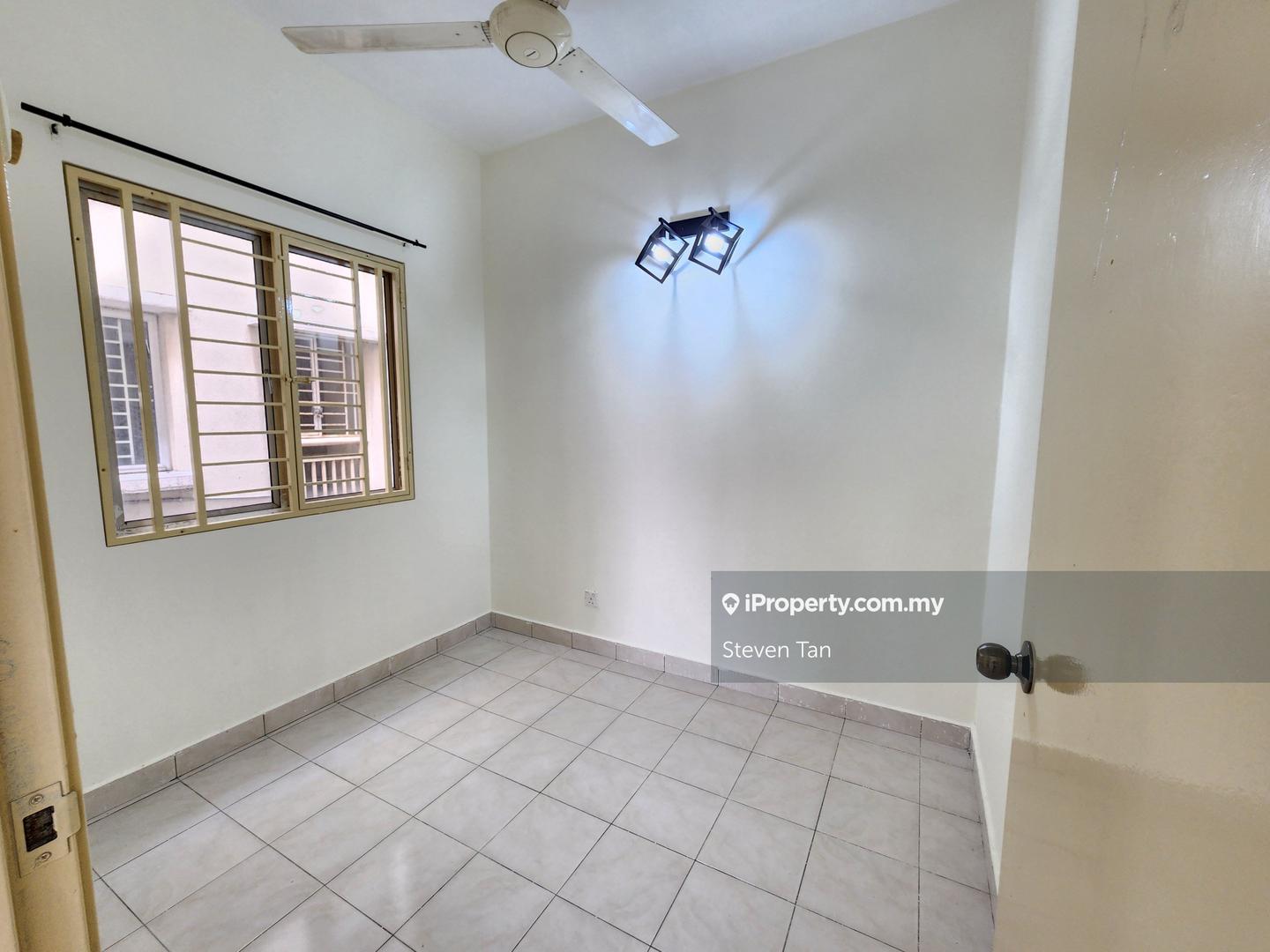 Apartment for Rent in Puteri Bayu Apartment by Steven Tan - iProperty.com.my