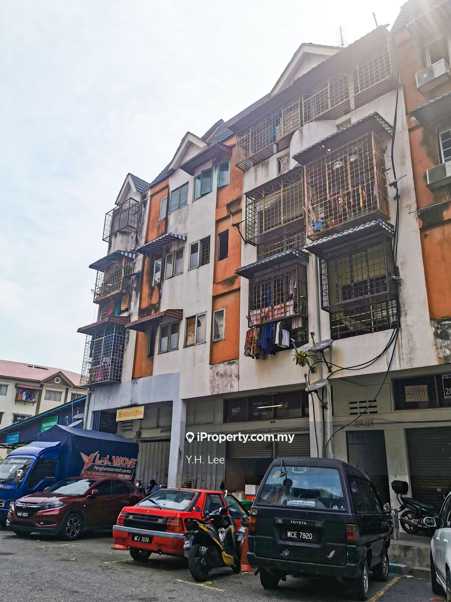 Flat for Sale in Taman Mulia Jaya by Y.H. Lee - iProperty.com.my