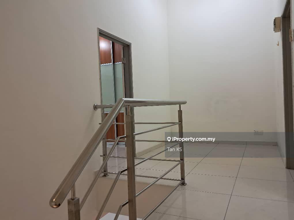 Rumah Berangkai 2 Tingkat untuk Dijual di Taman Bayu Emas, Klang oleh Tan KS - iProperty.com.my