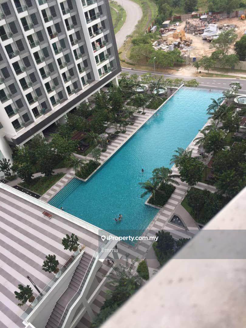 Service Residence for Sale in Cybersquare by Emma - iProperty.com.my