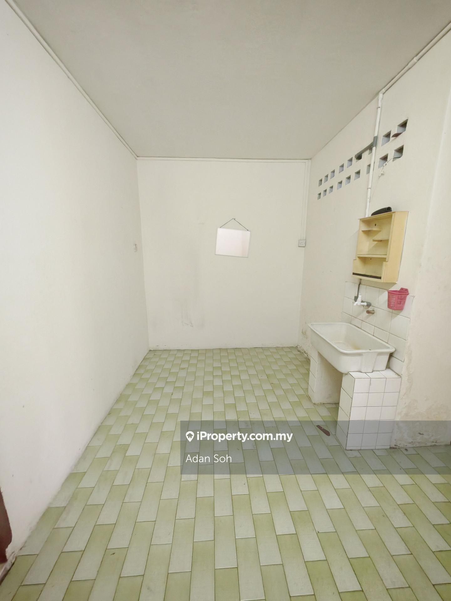 1-storey Terraced House for Sale in Kepong Baru, Kepong by Adan Soh - iProperty.com.my