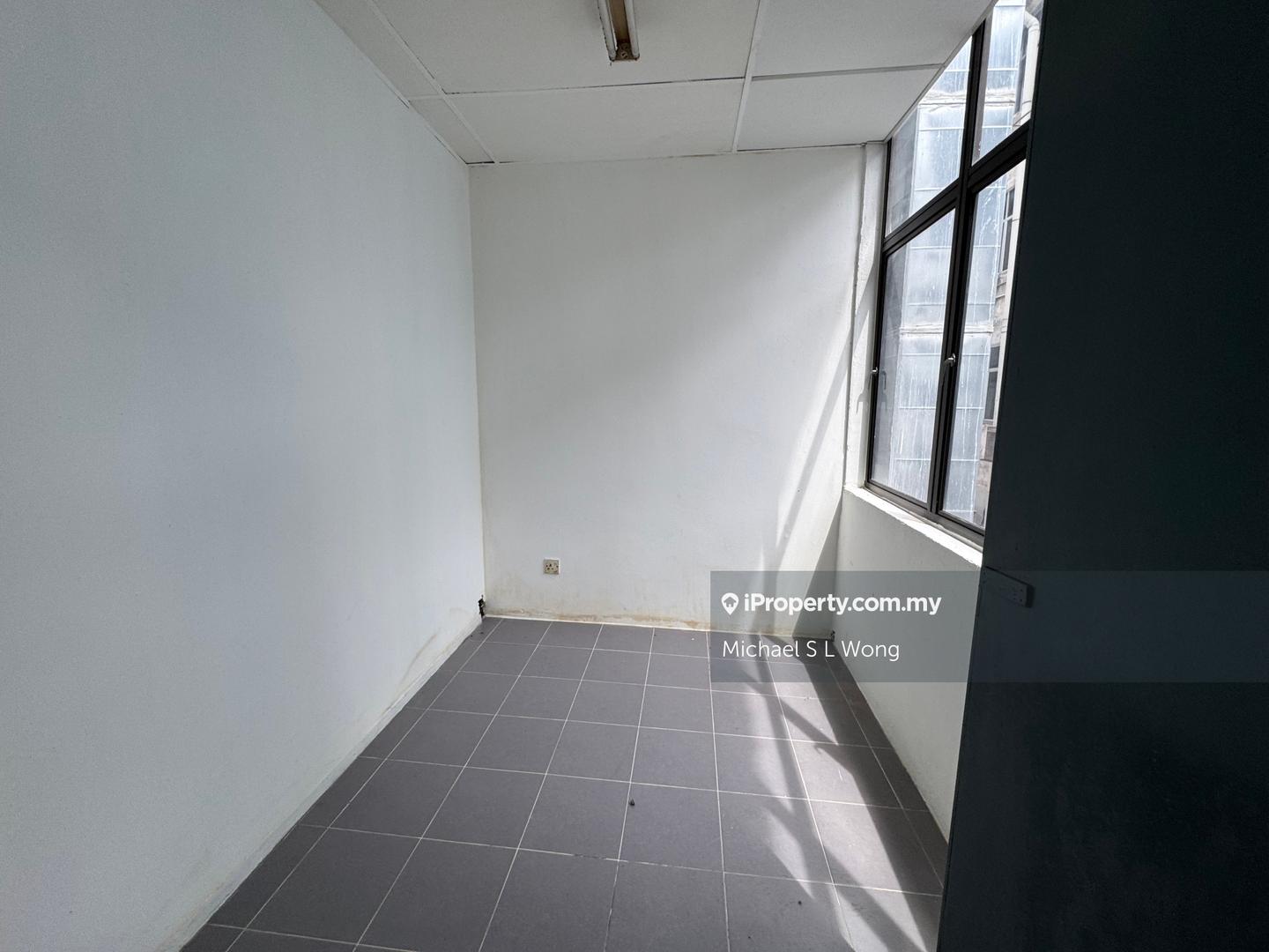 Pejabat untuk Disewa di Ampang Jaya, Ampang oleh Michael S L Wong - iProperty.com.my