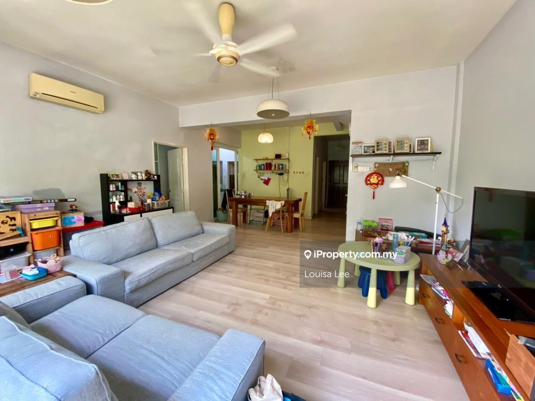 Townhouse for Sale in Kota Kemuning, Shah Alam by Louisa Lee - iProperty.com.my