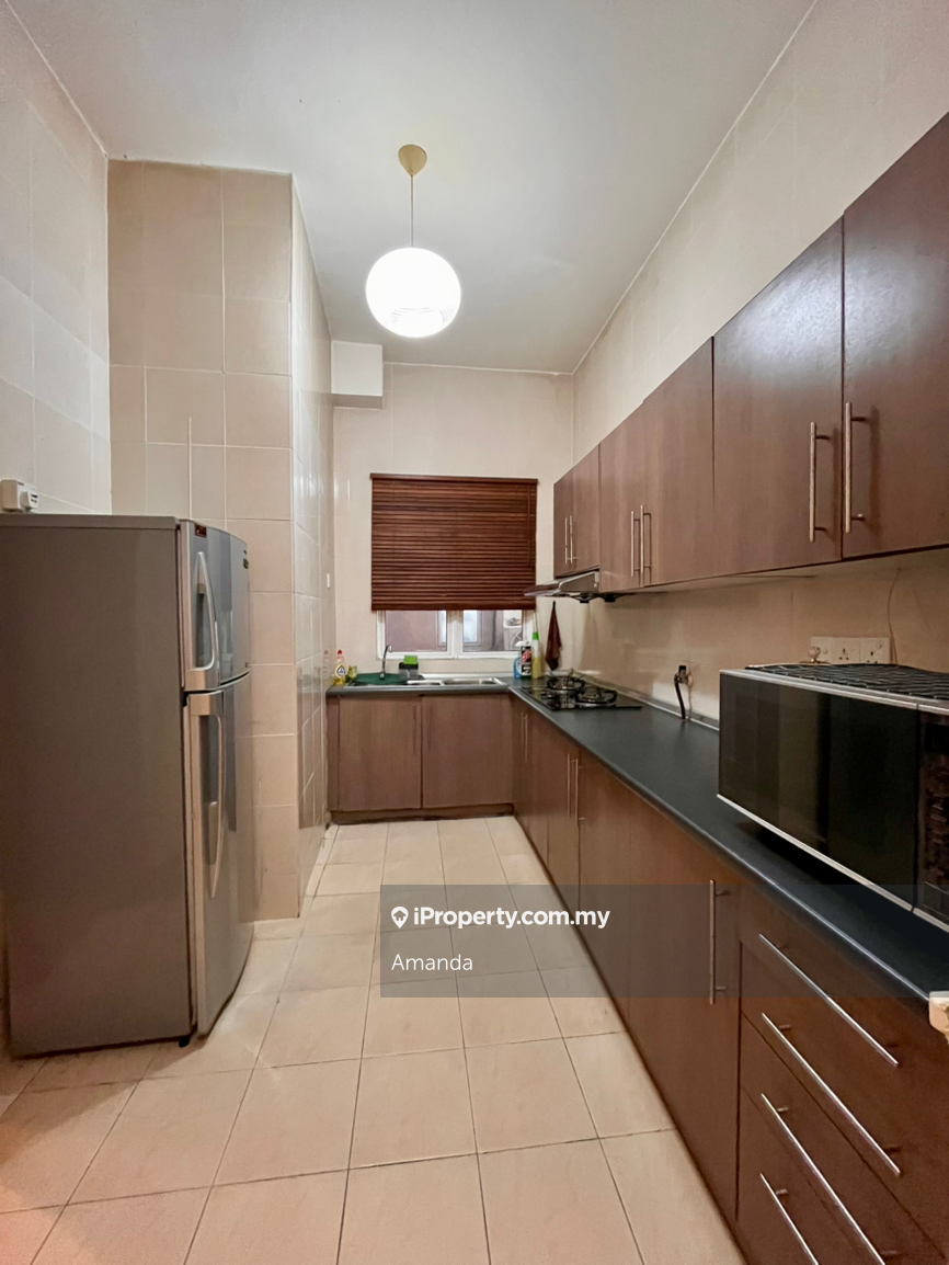 Residensi Servis untuk Disewa di Waldorf Tower oleh Amanda - iProperty.com.my