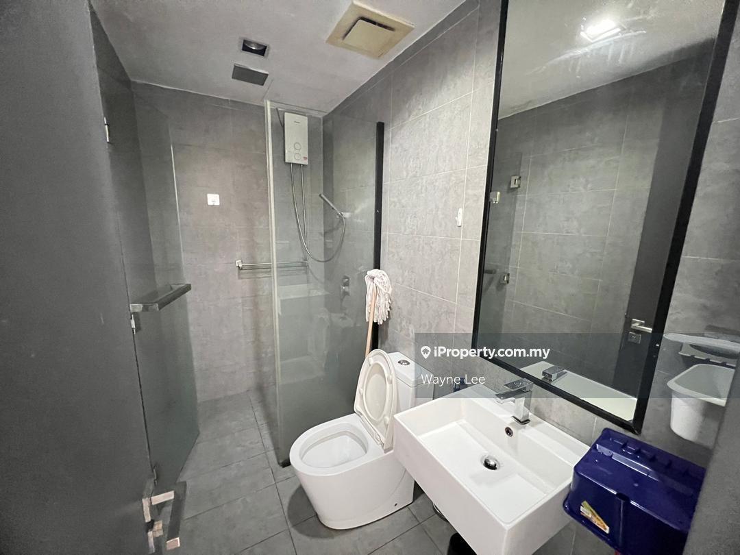 Residensi Servis untuk Dijual di The Square @ One City oleh Wayne Lee - iProperty.com.my