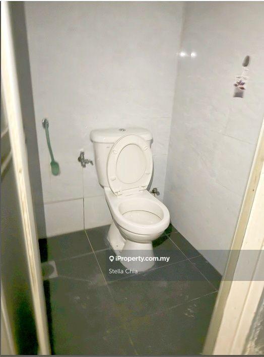 Shop-Office for Rent in Taman Molek, Johor Bahru by Stella Chia - iProperty.com.my