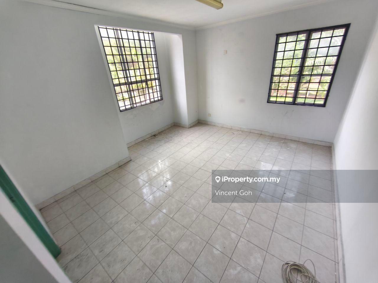 Rumah Berkembar untuk Dijual di Bukit Rahman Putra, Sungai Buloh oleh Vincent Goh - iProperty.com.my