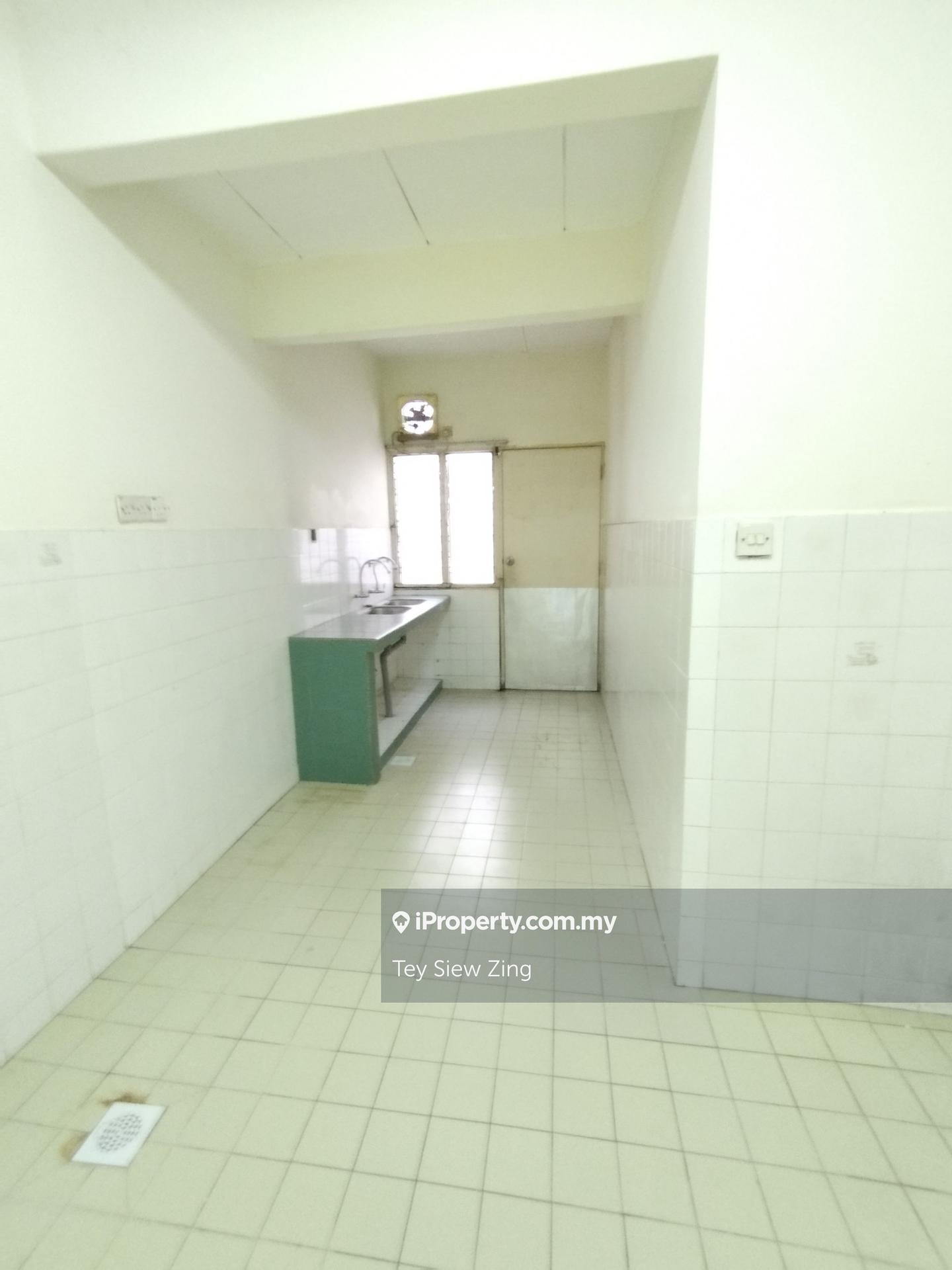 2-storey Terraced House for Sale in Bandar Kinrara Seksyen 4, Bandar Kinrara by Tey Siew Zing - iProperty.com.my