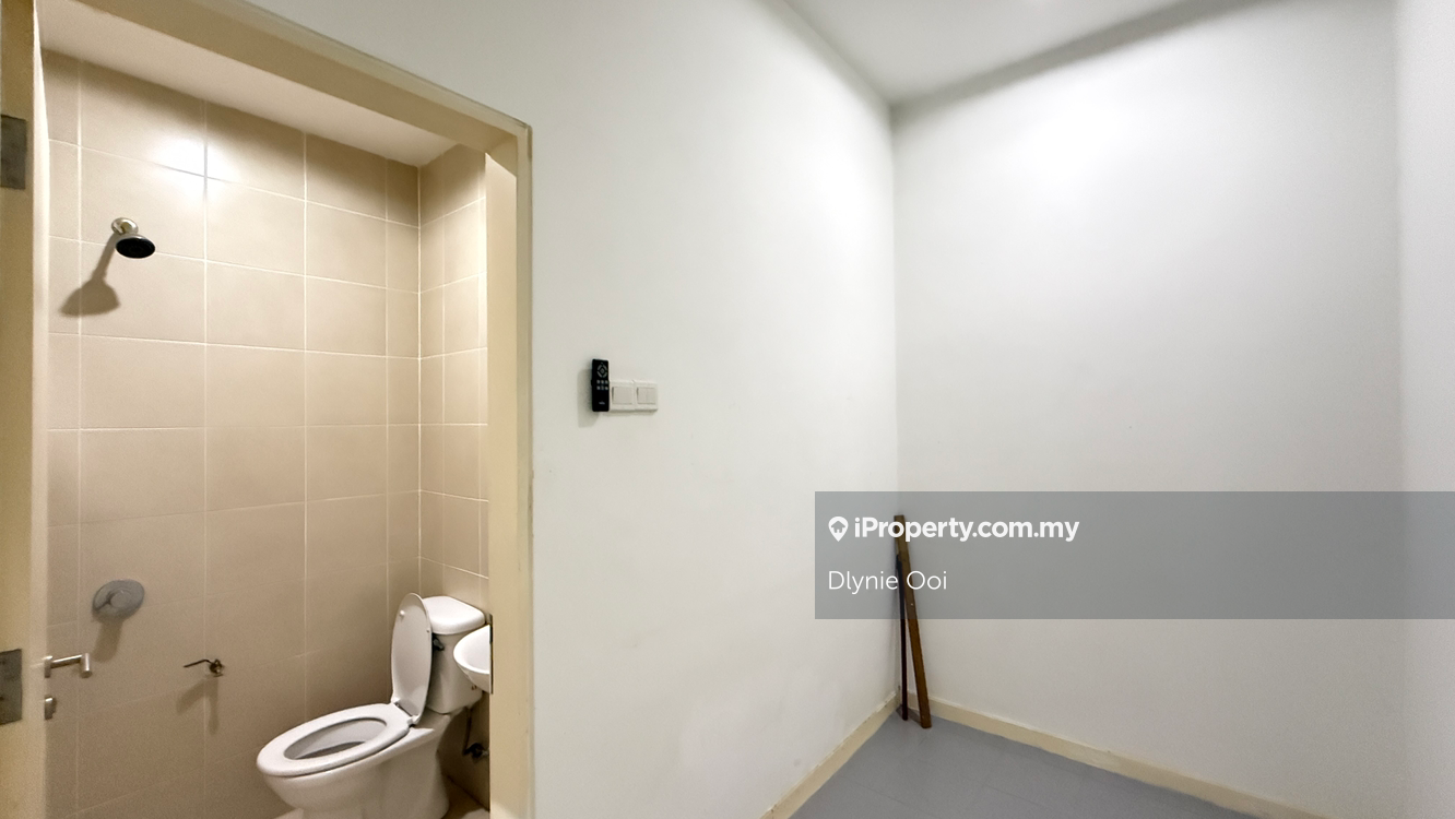 Rumah Berangkai 3 Tingkat untuk Dijual di Taman Tasik Damai, Sungai Besi oleh Dlynie Ooi - iProperty.com.my