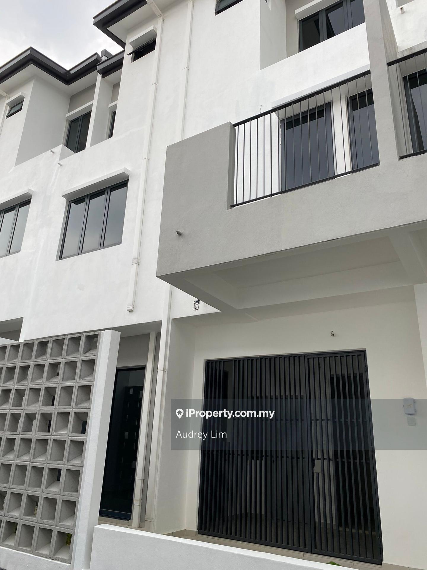 3-storey Terraced House for Sale in Jade Hills, Kajang by Audrey Lim - iProperty.com.my