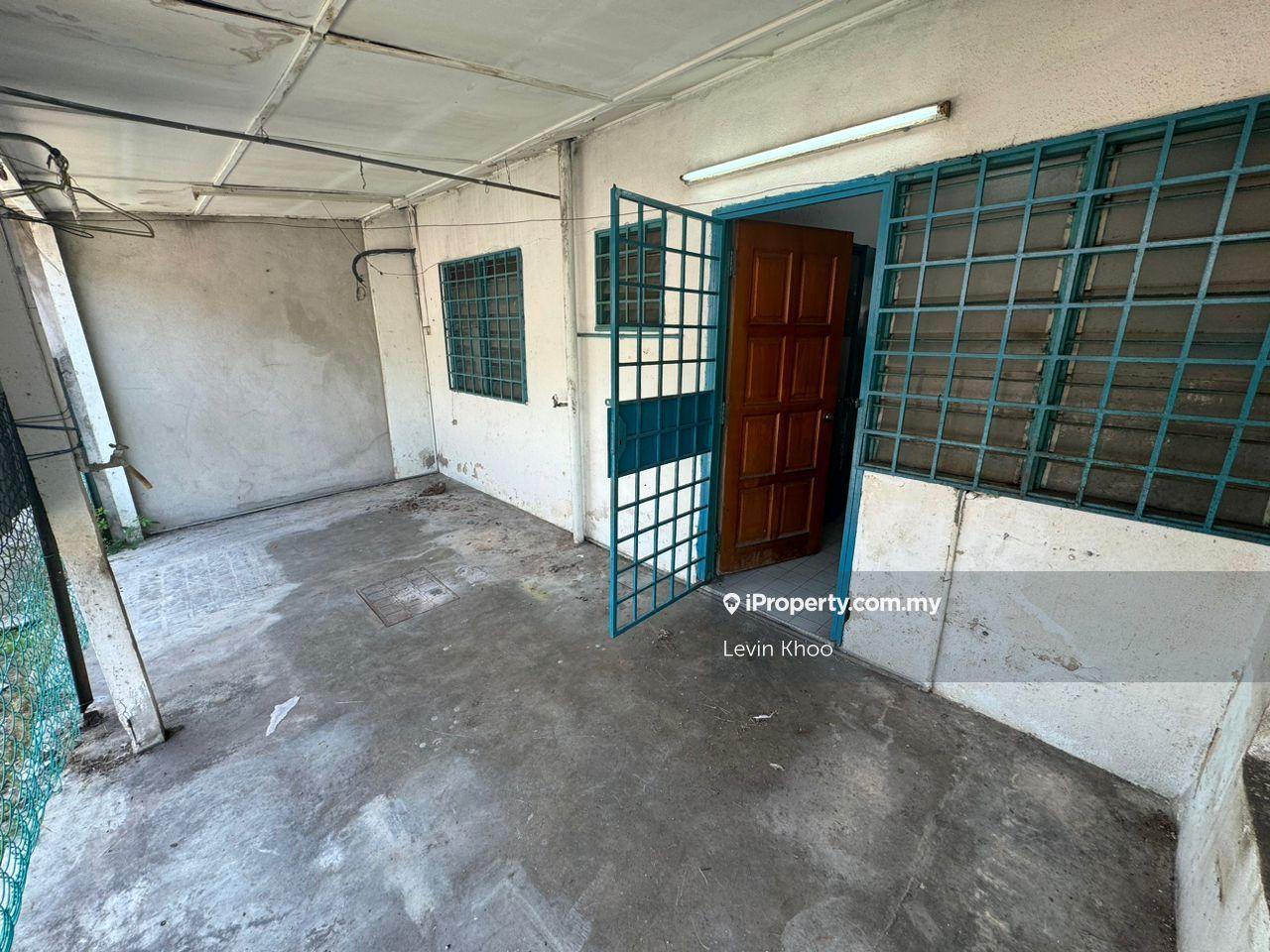 Rumah Berangkai 1 Tingkat untuk Dijual di ( Murah )1 Single Sty Terrace@ Taman Mawar Batu 16, Rawang oleh Levin Khoo - iProperty.com.my
