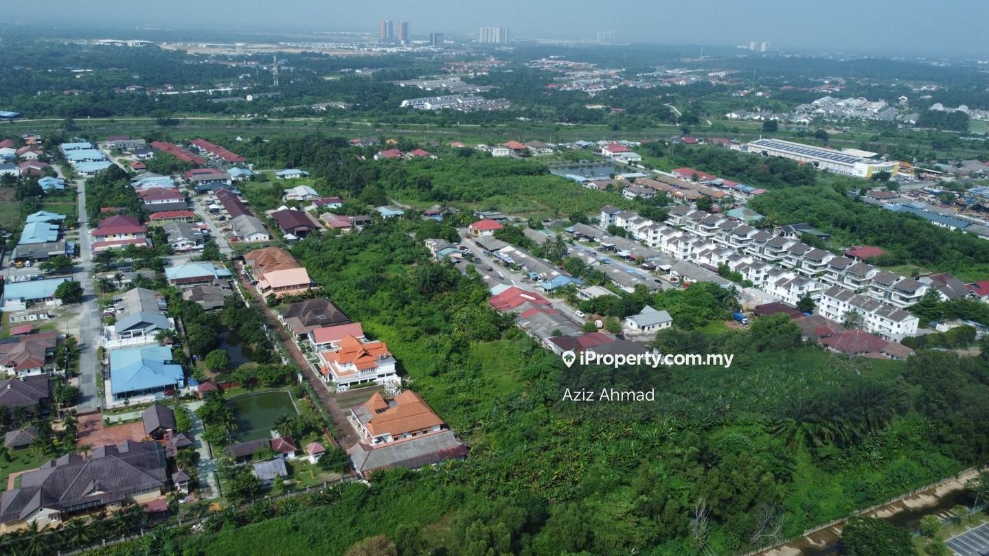 Tanah Pertanian untuk Dijual di Bukit Lanchung, Puchong oleh Aziz Ahmad - iProperty.com.my