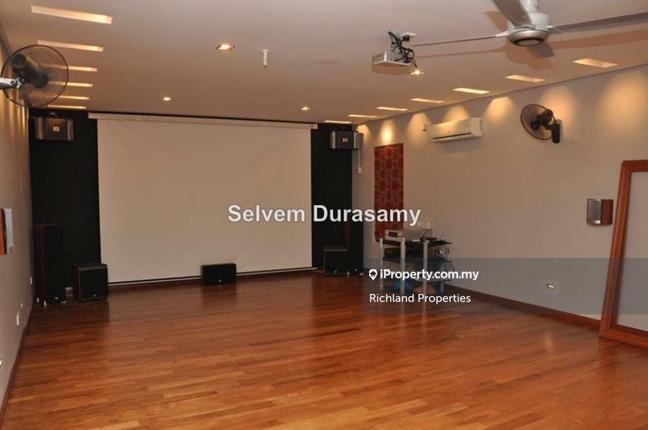 Banglo untuk Dijual di 2 Storey Bungalow @ Seksyen 7, Shah Alam, Shah Alam oleh Selvem Durasamy - iProperty.com.my