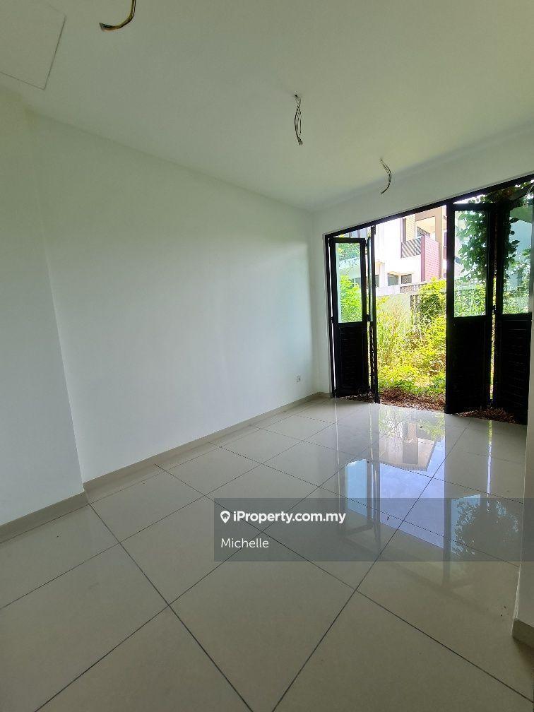 Rumah Berangkai 2 Tingkat untuk Dijual di Elmina, Shah Alam oleh Michelle - iProperty.com.my